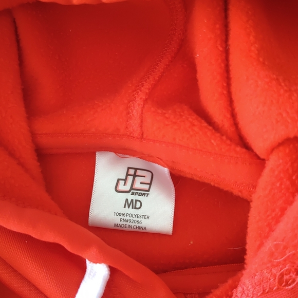 j2 Sport University of Wisconsin Badgers Unisex Hoodie UW - Picture 3 of 3